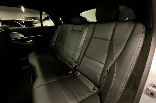 new 2025 Mercedes-Benz GLE 450 car, priced at $82,530