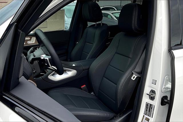 new 2025 Mercedes-Benz GLS 450 car, priced at $95,335