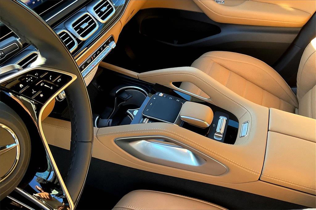 new 2026 Mercedes-Benz GLS 450 car, priced at $109,760