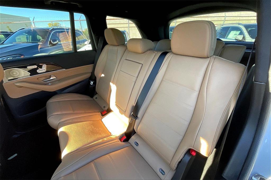 new 2026 Mercedes-Benz GLS 450 car, priced at $109,760