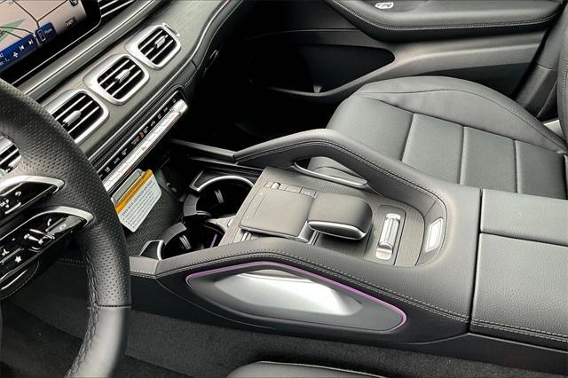 new 2025 Mercedes-Benz GLS 450 car, priced at $99,665