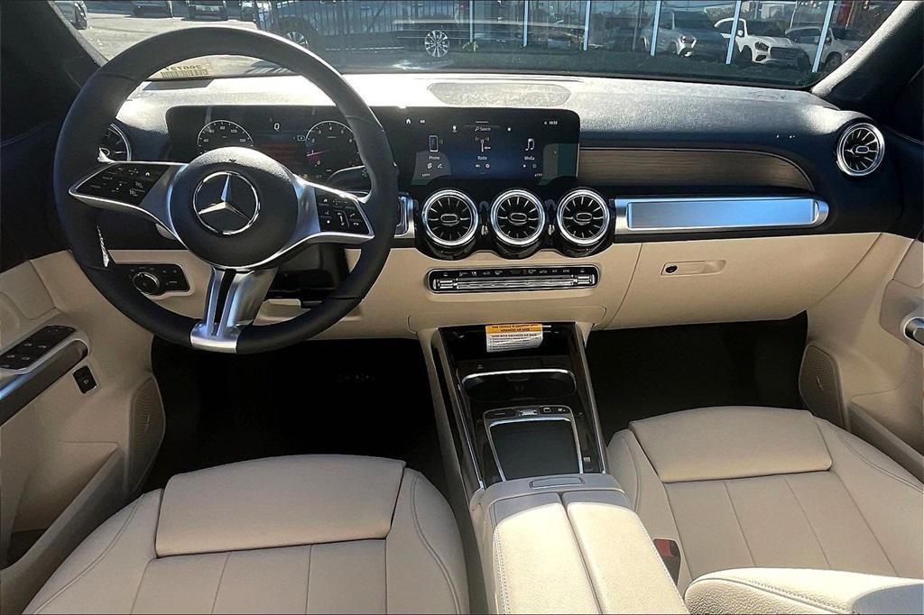 new 2026 Mercedes-Benz GLB 250 car, priced at $51,815
