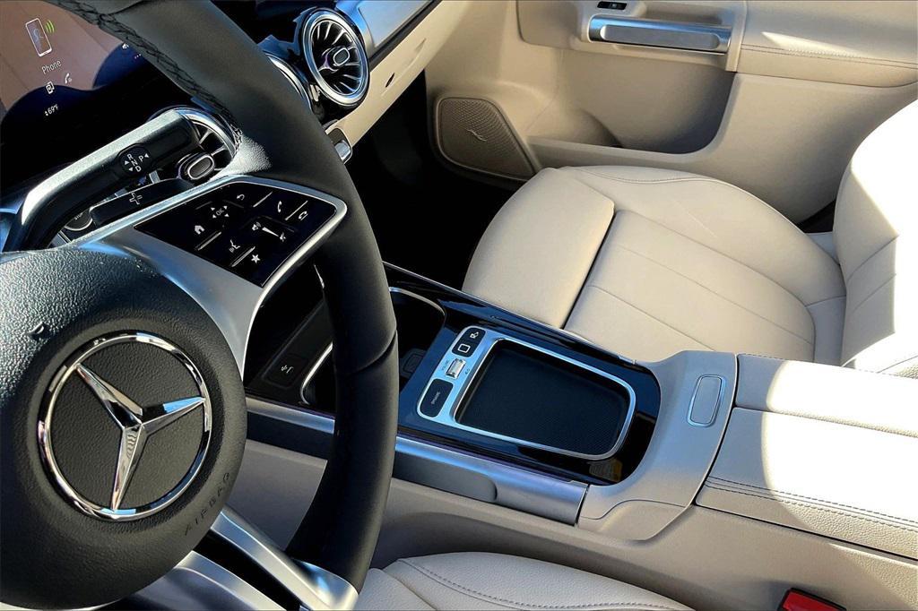 new 2026 Mercedes-Benz GLB 250 car, priced at $51,815