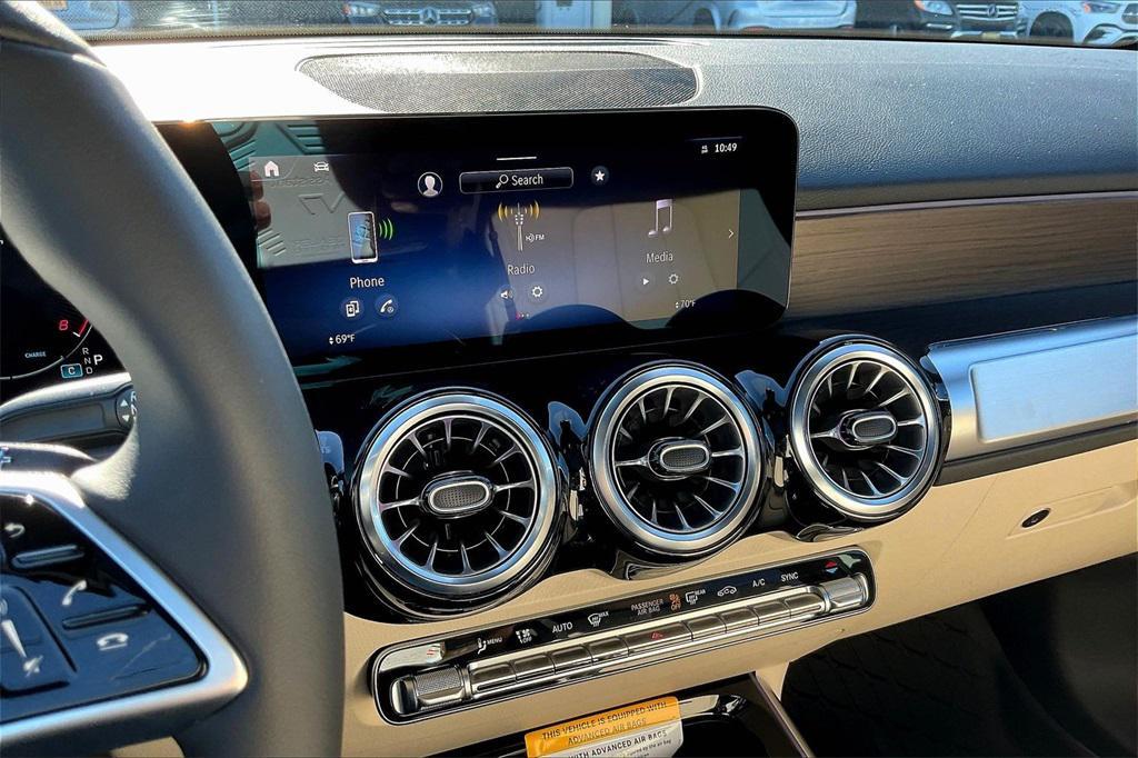 new 2026 Mercedes-Benz GLB 250 car, priced at $51,815