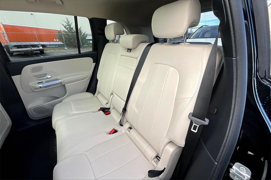 new 2026 Mercedes-Benz GLB 250 car, priced at $52,545