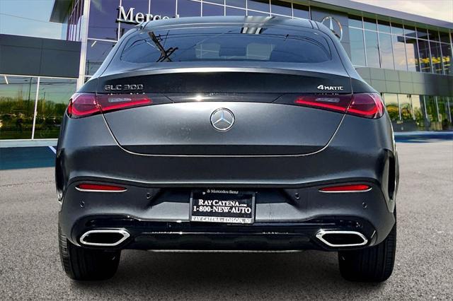 new 2025 Mercedes-Benz GLC 300 car, priced at $72,170