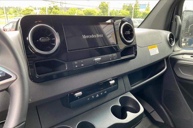 new 2025 Mercedes-Benz Sprinter 2500 car, priced at $67,701