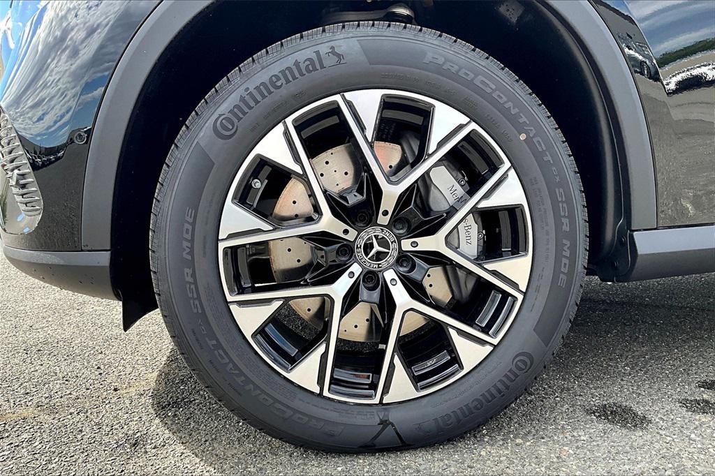 new 2025 Mercedes-Benz GLC 350e car, priced at $63,650