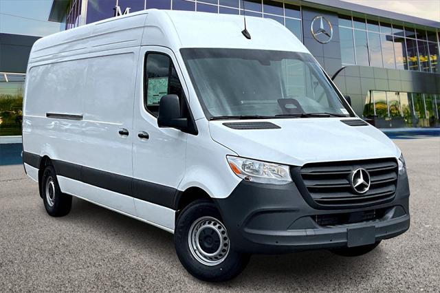 new 2025 Mercedes-Benz Sprinter 2500 car, priced at $68,849