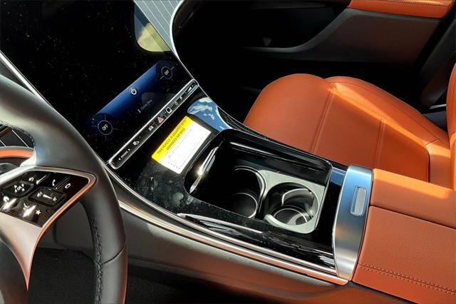 new 2025 Mercedes-Benz GLC 300 car, priced at $57,820