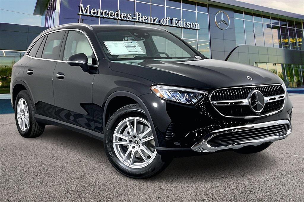 new 2026 Mercedes-Benz GLC 300 car, priced at $59,830