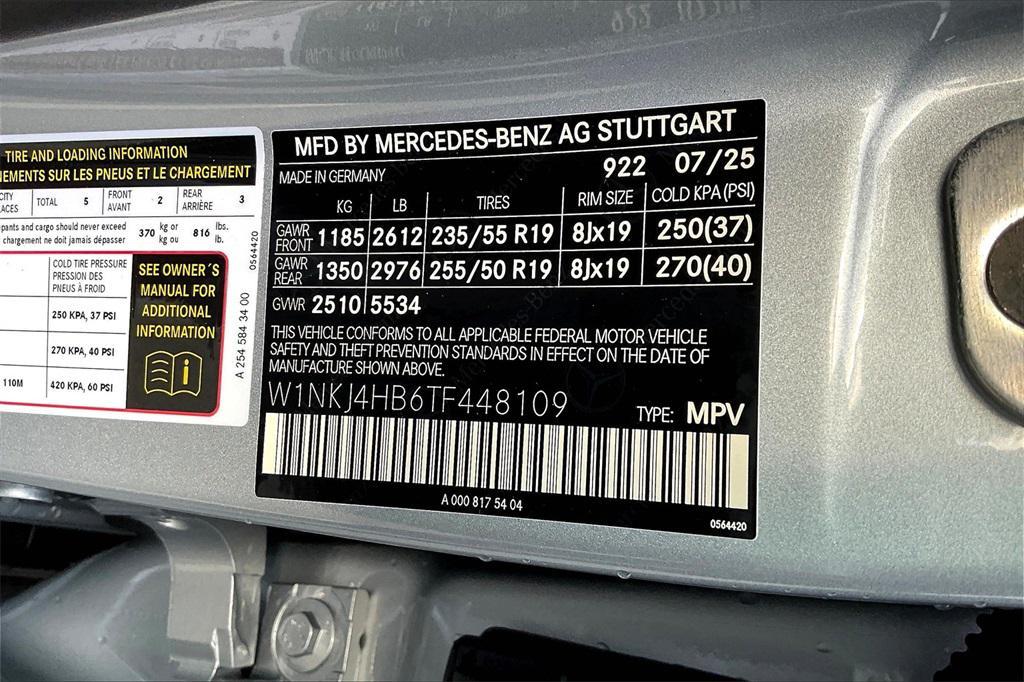 new 2026 Mercedes-Benz GLC 300 car, priced at $70,905