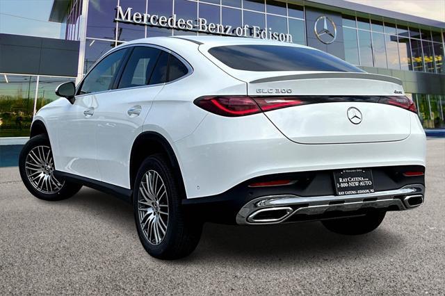 new 2025 Mercedes-Benz GLC 300 car, priced at $64,285