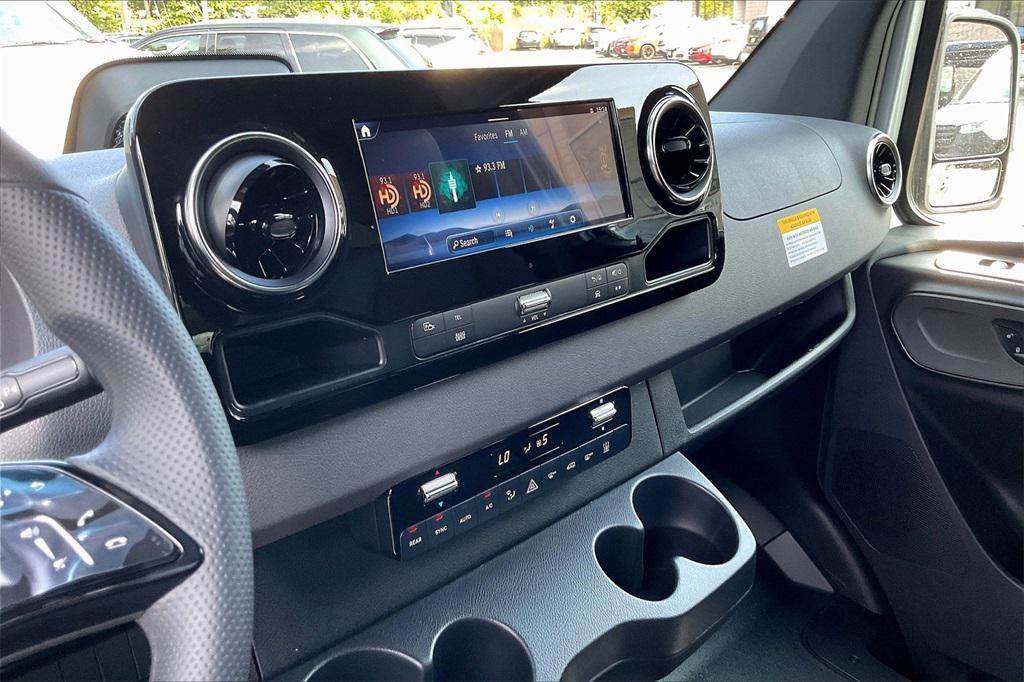 new 2025 Mercedes-Benz Sprinter 2500 car, priced at $75,331
