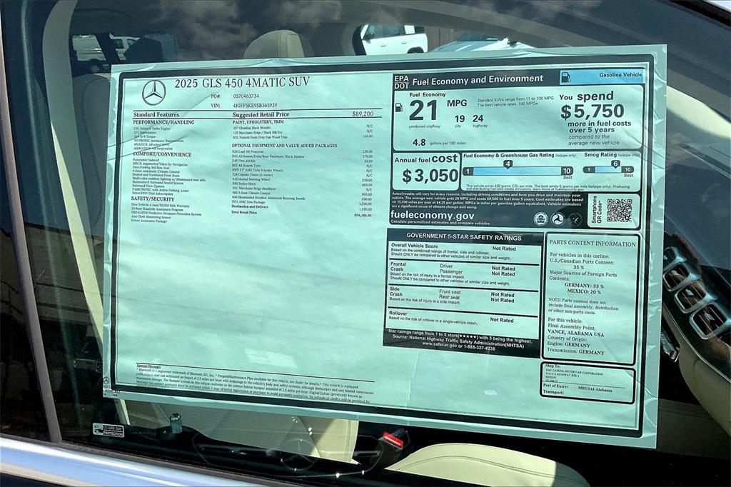 new 2025 Mercedes-Benz GLS 450 car, priced at $96,185