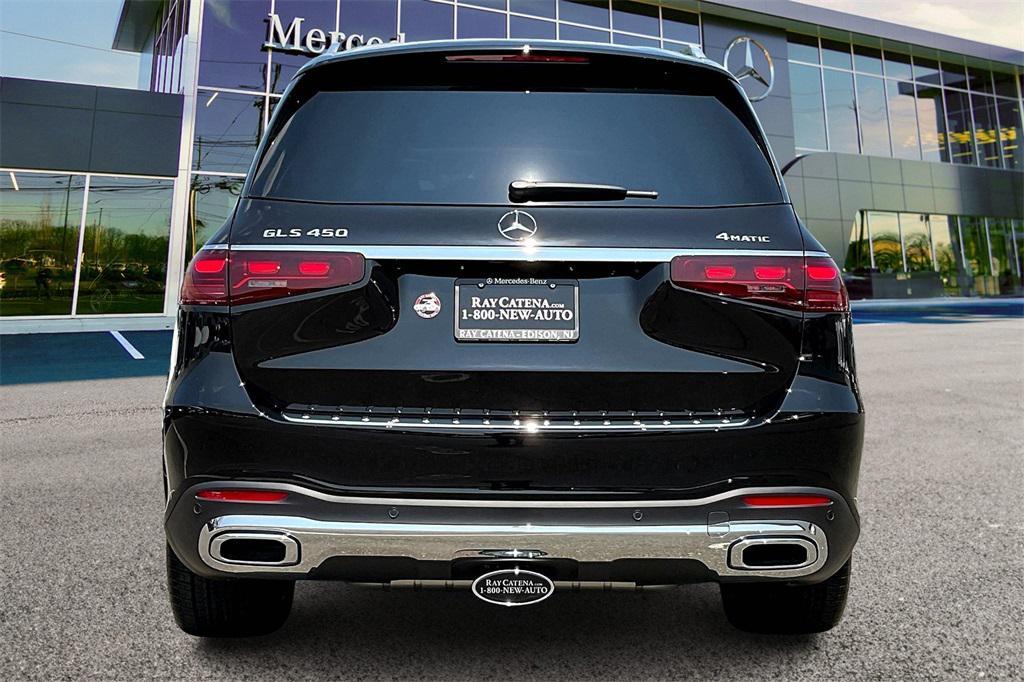 new 2025 Mercedes-Benz GLS 450 car, priced at $96,185
