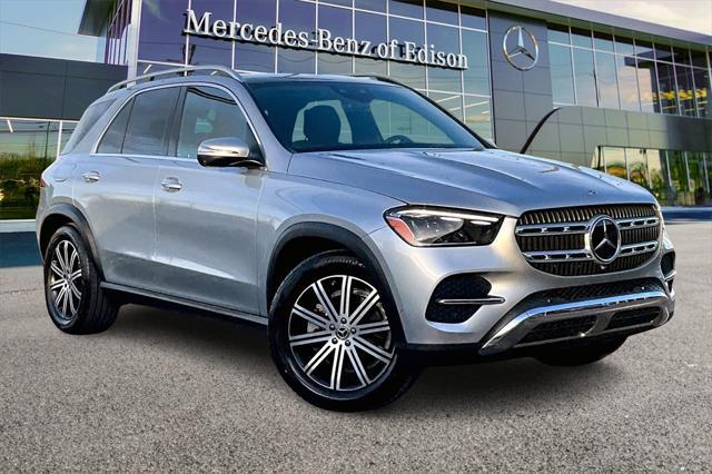 new 2025 Mercedes-Benz GLE 350 car, priced at $73,595