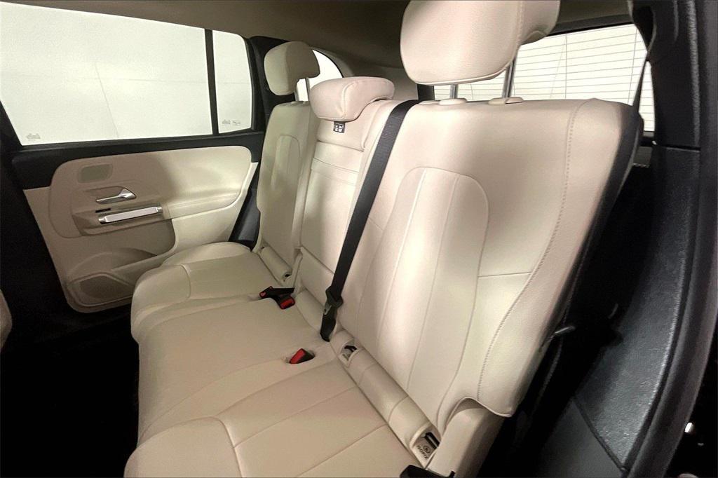 new 2026 Mercedes-Benz GLB 250 car, priced at $52,545