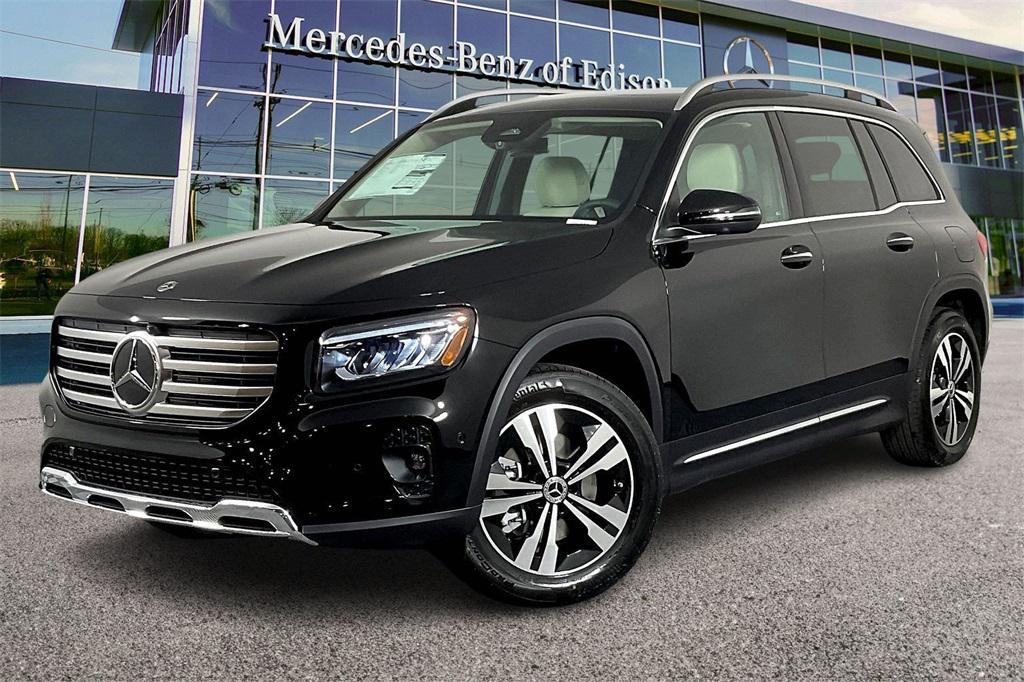 new 2026 Mercedes-Benz GLB 250 car, priced at $52,545