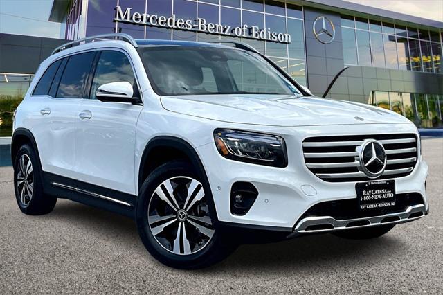used 2025 Mercedes-Benz GLB 250 car, priced at $47,301