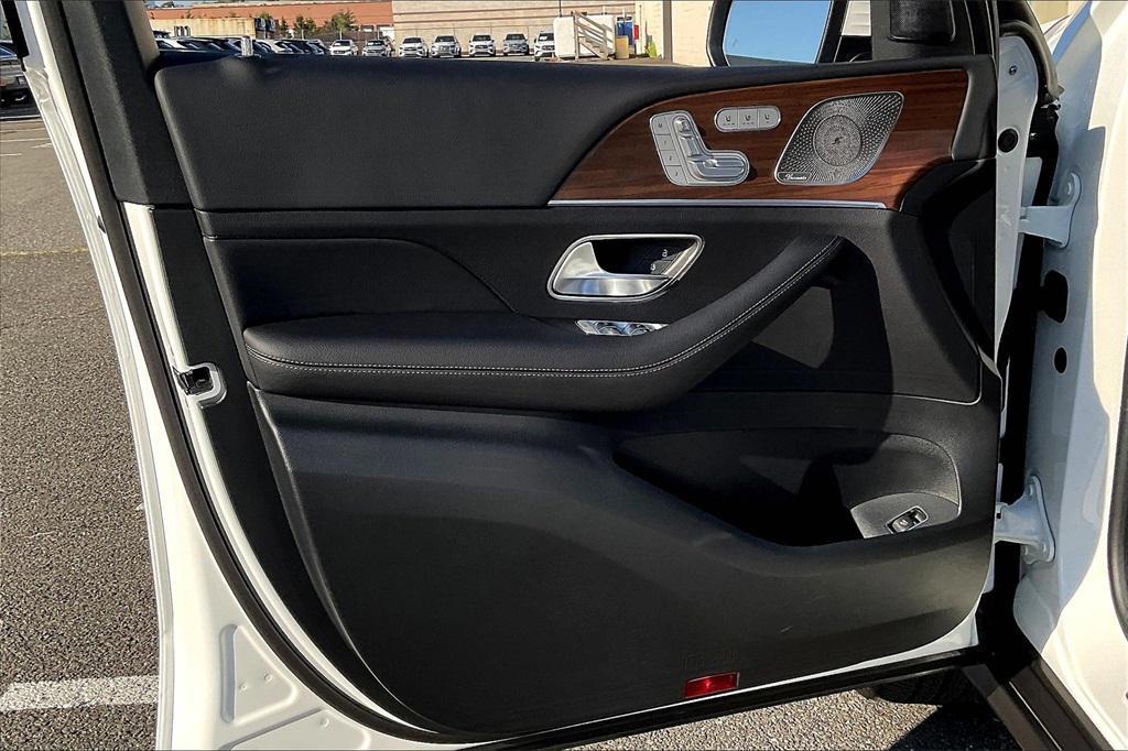 used 2025 Mercedes-Benz GLE 350 car, priced at $63,335
