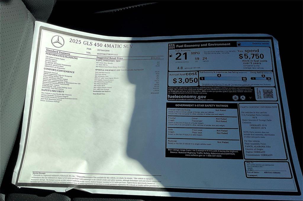 new 2025 Mercedes-Benz GLS 450 car, priced at $95,365