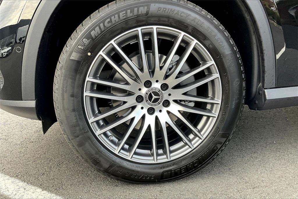 new 2026 Mercedes-Benz GLC 300 car, priced at $56,020