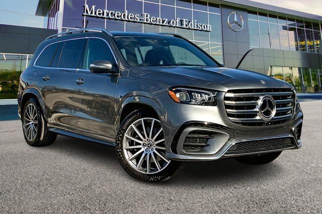 new 2025 Mercedes-Benz GLS 450 car, priced at $97,045