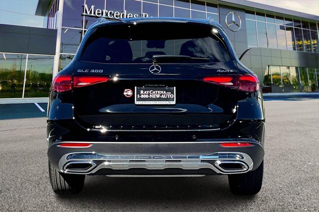 new 2025 Mercedes-Benz GLC 300 car, priced at $53,765