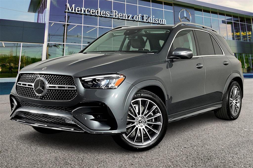 new 2025 Mercedes-Benz GLE 350 car, priced at $77,200