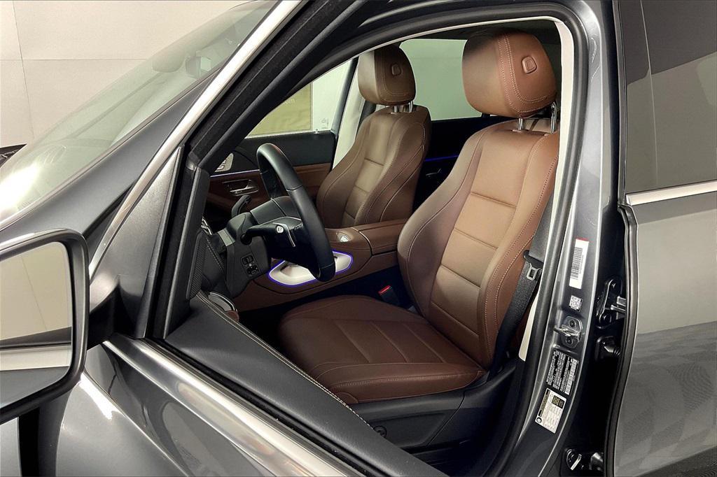 new 2025 Mercedes-Benz GLE 350 car, priced at $77,200