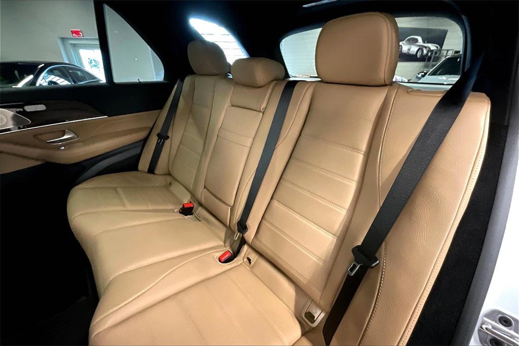 new 2026 Mercedes-Benz GLE 350 car, priced at $81,175