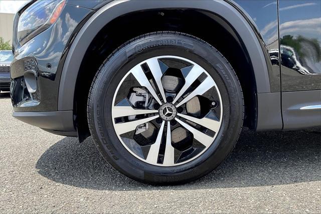 used 2025 Mercedes-Benz GLB 250 car, priced at $45,971