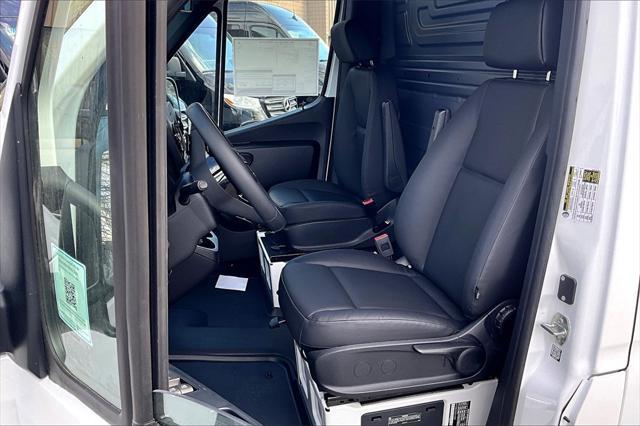 new 2025 Mercedes-Benz Sprinter 2500 car, priced at $68,472