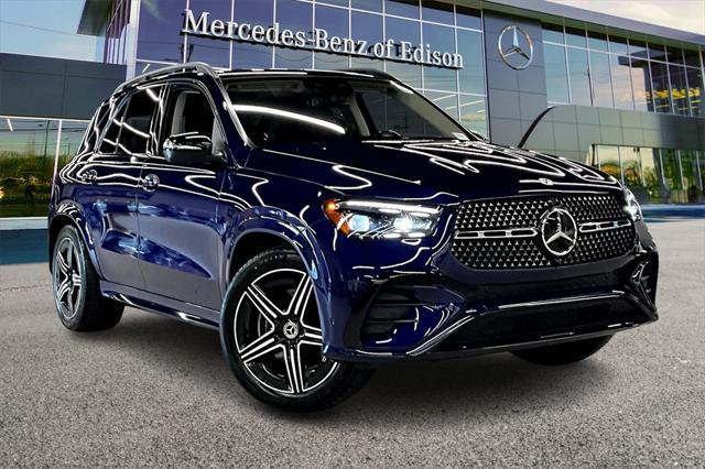new 2025 Mercedes-Benz GLE 450 car, priced at $97,950