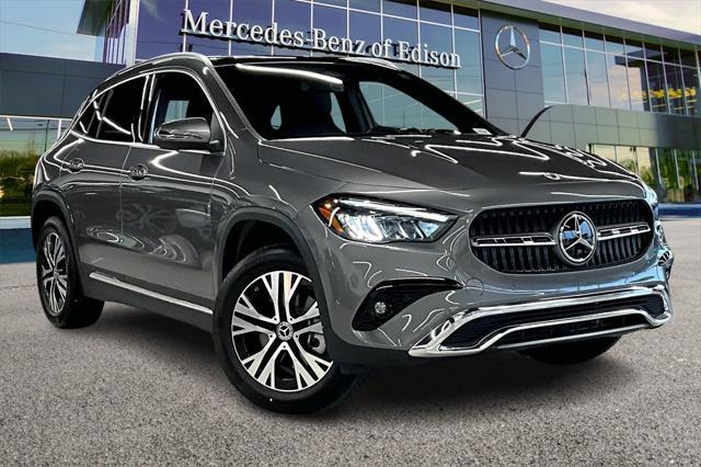 new 2025 Mercedes-Benz GLA 250 car, priced at $50,745