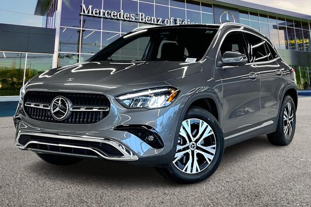 new 2025 Mercedes-Benz GLA 250 car, priced at $50,745
