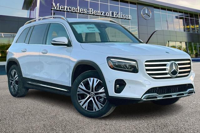 new 2025 Mercedes-Benz GLB 250 car, priced at $50,795