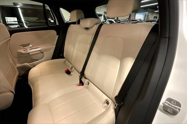 new 2025 Mercedes-Benz GLA 250 car, priced at $44,250