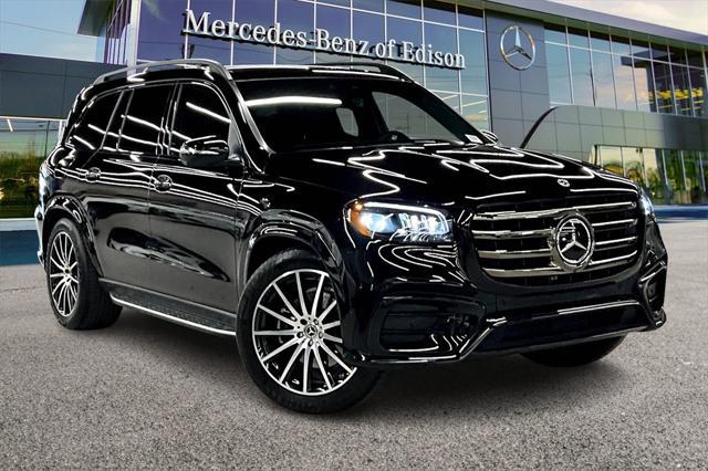 new 2025 Mercedes-Benz GLS 450 car, priced at $104,800
