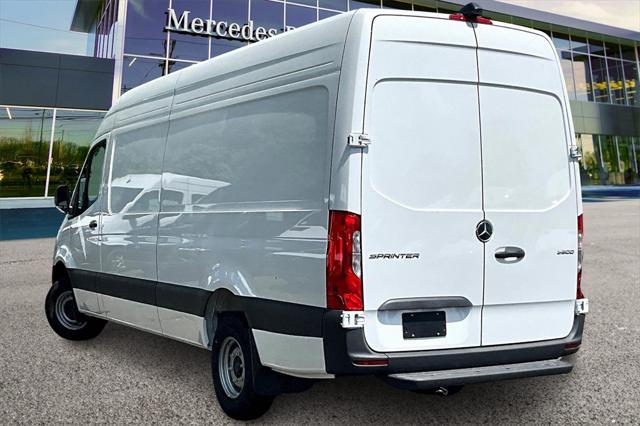 new 2024 Mercedes-Benz Sprinter 3500 car, priced at $69,735