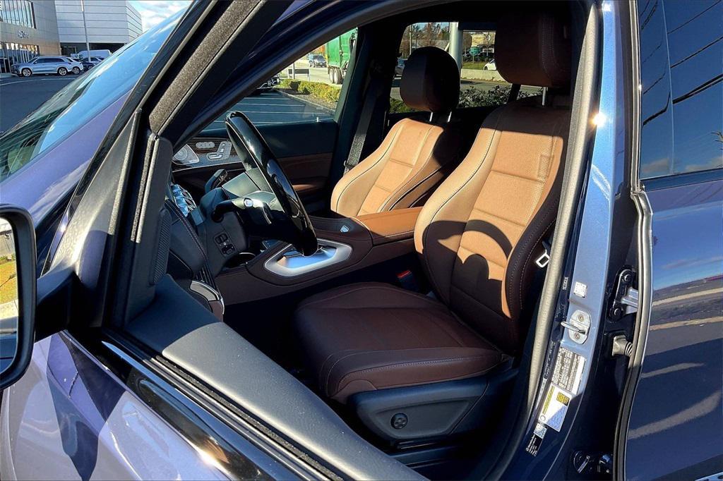 new 2026 Mercedes-Benz GLS 450 car, priced at $101,340