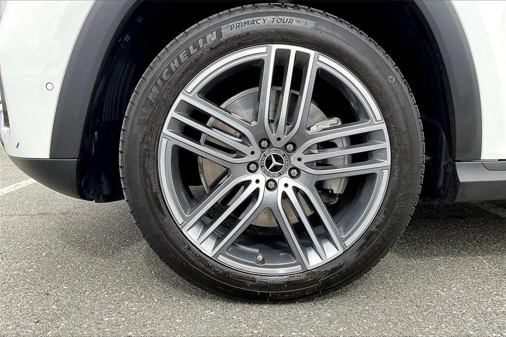 used 2025 Mercedes-Benz GLS 450 car, priced at $81,319