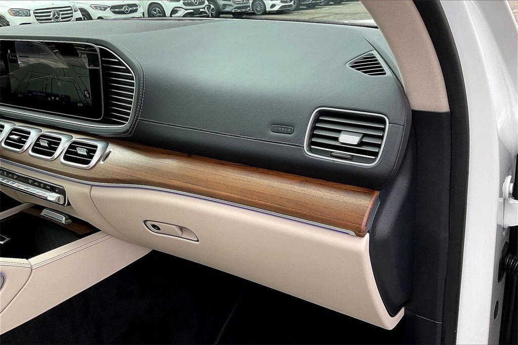 used 2025 Mercedes-Benz GLS 450 car, priced at $81,319