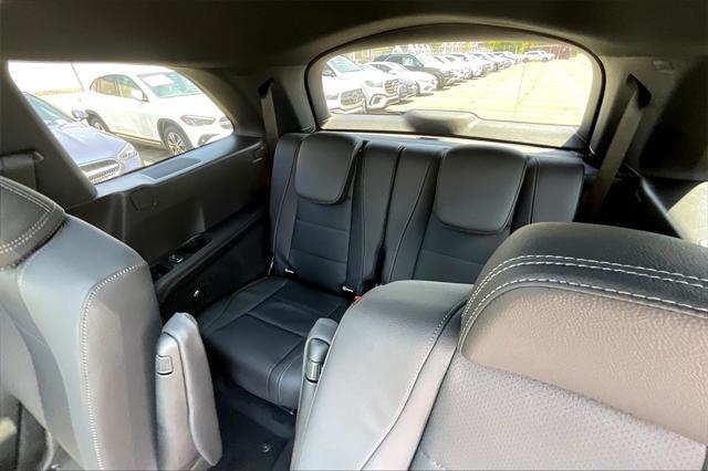 new 2025 Mercedes-Benz GLS 450 car, priced at $97,630