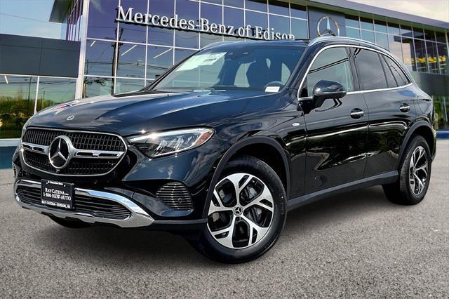 new 2025 Mercedes-Benz GLC 350e car, priced at $66,400