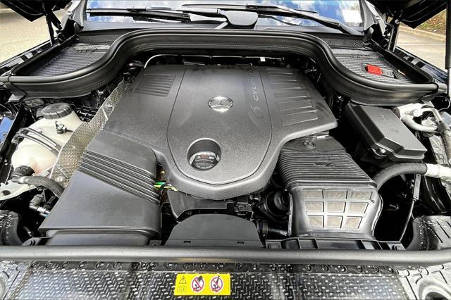 new 2025 Mercedes-Benz GLS 450 car, priced at $91,875
