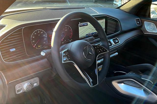 new 2025 Mercedes-Benz GLE 450 car, priced at $83,180