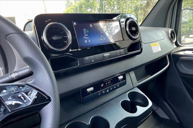 new 2025 Mercedes-Benz Sprinter 2500 car, priced at $71,278