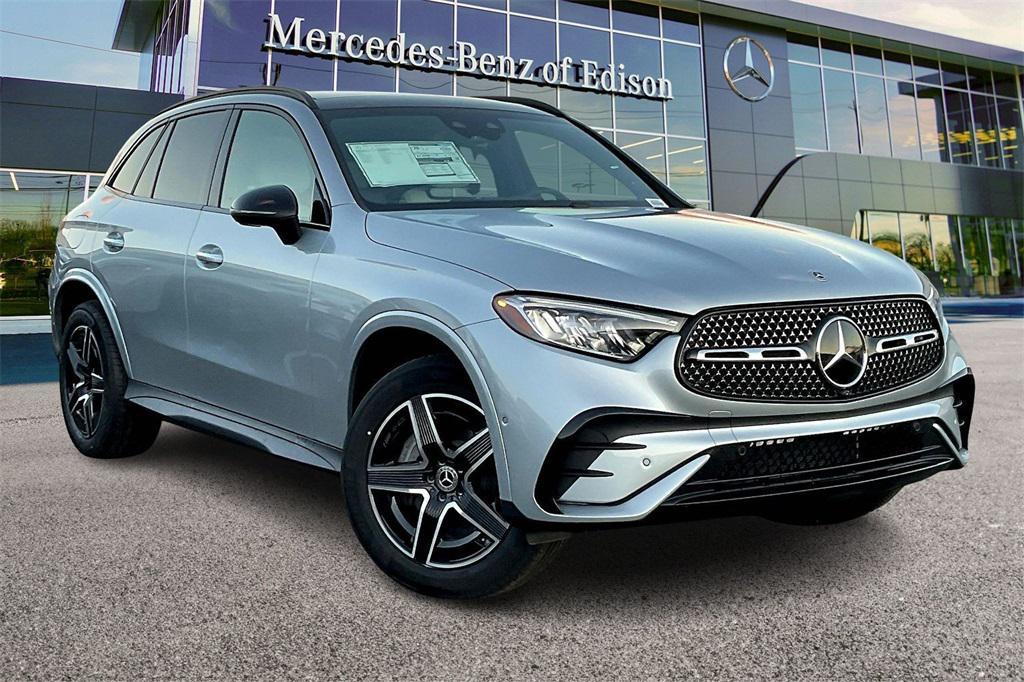 new 2026 Mercedes-Benz GLC 300 car, priced at $63,070